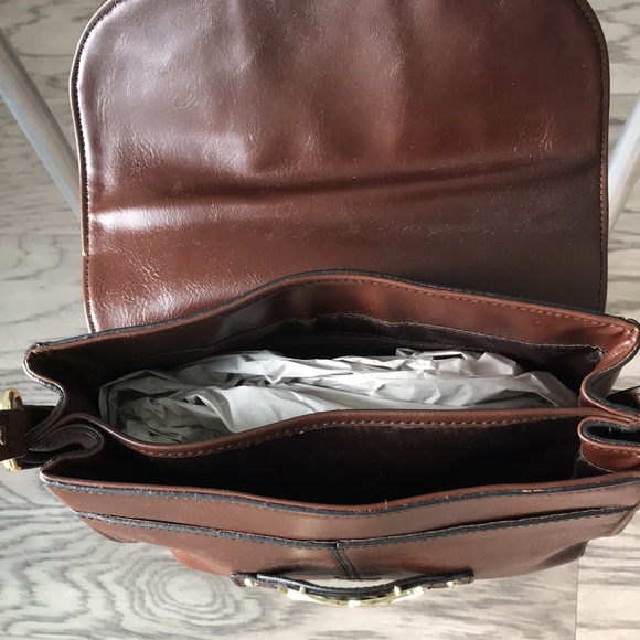 Etienne Aigner genuine leather crossbody bag - Picture 7 of 13